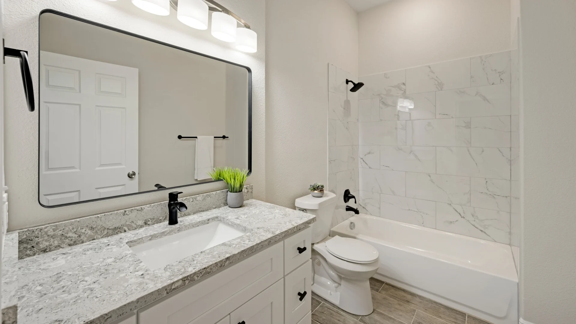 Shower Caulking and Sealing in Toronto