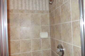 Shower Caulking in Toronto