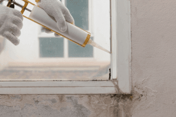 Difference Between Caulking and Silicone
