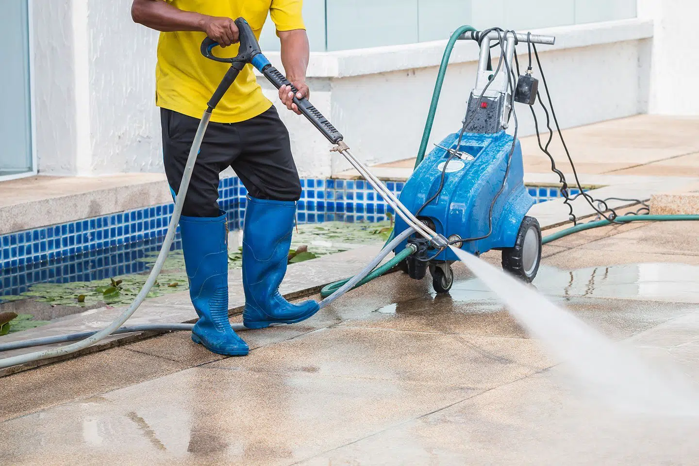 Insured Grout Cleaning Service in Toronto