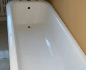 Bathtub Regrouting in Toronto
