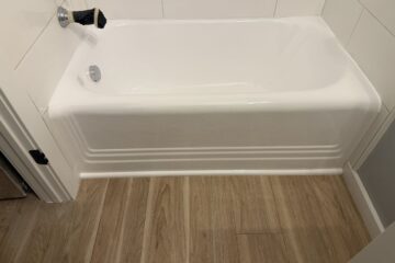 Bathtub Resurfacing Service in Toronto
