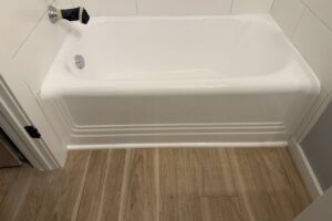 Professional tub glazing in GTA 1 Professional tub glazing in GTA