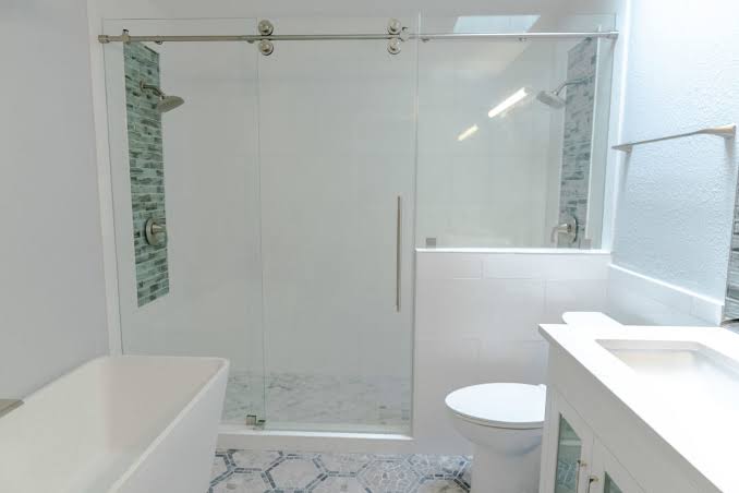 Tub Glazing for Damaged Bathtubs